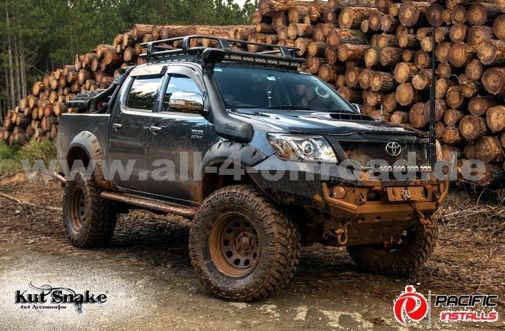 Kut Snake ABS Kotflügelverbreiterungen - Toyota Hilux SR / SR5